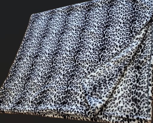 Decke mit Schneeleopardenmuster, ca. 150x200 cm - Schwarz/Grau - 1