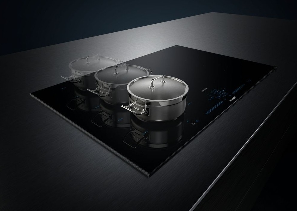 Siemens Induktionskochfeld mit varioInduktion Plus Induktionskochfeld von Siemens mit anpassbaren Kochzonen