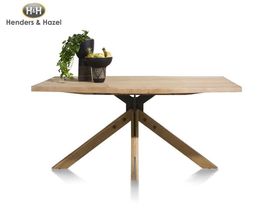 Tisch Henders & Hazel Jardino