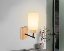 Wandlampe "Mostar", Eichenholz/Glas