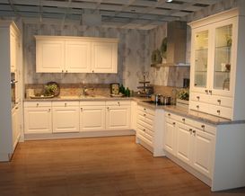 Klassische Landhausküche Breda