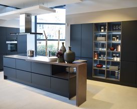 Repräsentative Einbauküche Touch