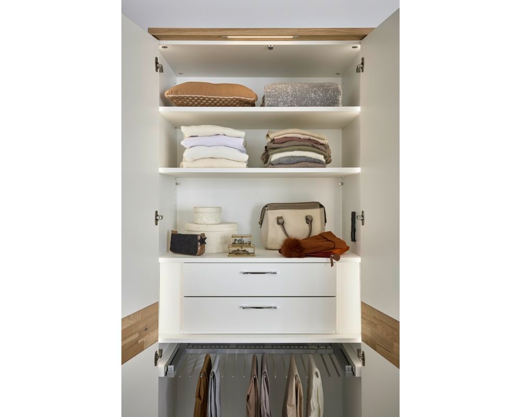 Schlafzimmer "Minto 2.0", Kleiderschrank und Bett mit Konsole -  - 5
