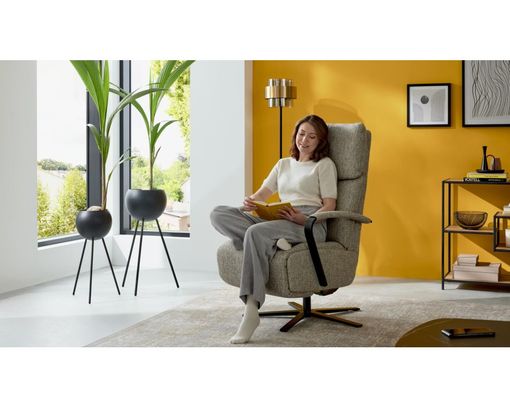 Interliving Funktionssessel 4565, leger, mit manueller Verstellung - Silber - 4