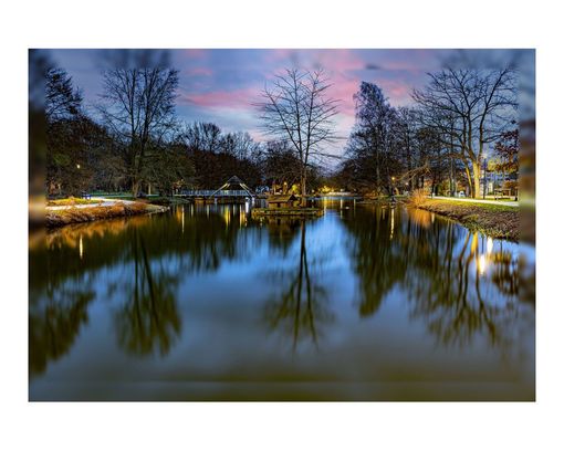 Fotoleinwand, Großer Teich im Kurpark Bad Sassendorf, ca. 60x80 cm - Mehrfarbig - 1