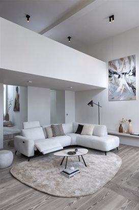 XOOON Carini, Ecksofa 2,5 Sitzer Armlehne rechts elektrisch + Ottomane links - Vada Ivory -  - 10