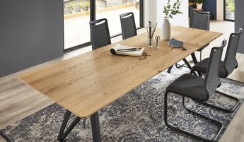 Ausziehbare Esstische