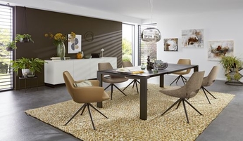 Musterring Esszimmer mit Tisch, Stühlen und Kommode