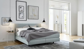 Musterring Bett blau mit grauer Decke