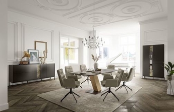 WK Esszimmermöbel: Esszimmertisch mit schräg stehendem Standfuß, sechs Esszimmerstühle sowie ein Sideboard und Highboard mit dezentem Vitrinen-Element