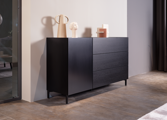 Rolf Benz Sideboard - Schwarz mit dreii Schubladen und matt-schwarzer Tür